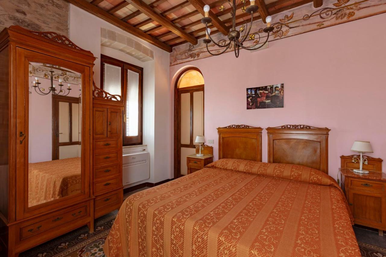 Camere Di Ulisse Эриче Экстерьер фото