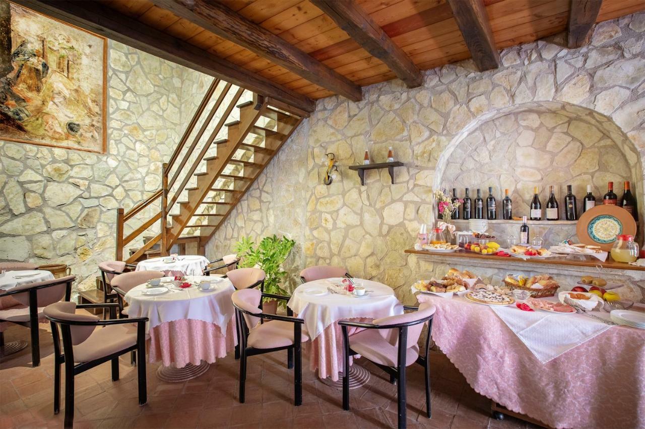 Camere Di Ulisse Эриче Экстерьер фото