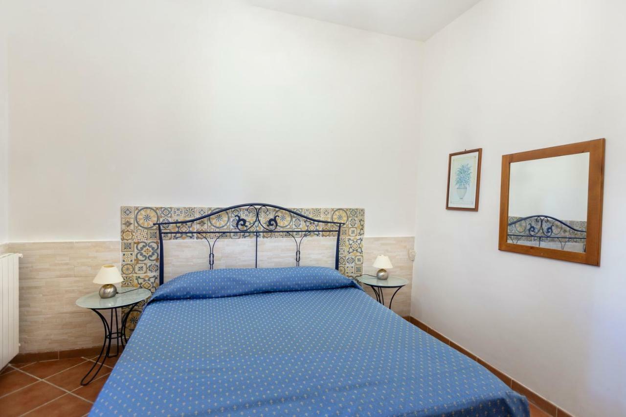 Camere Di Ulisse Эриче Экстерьер фото